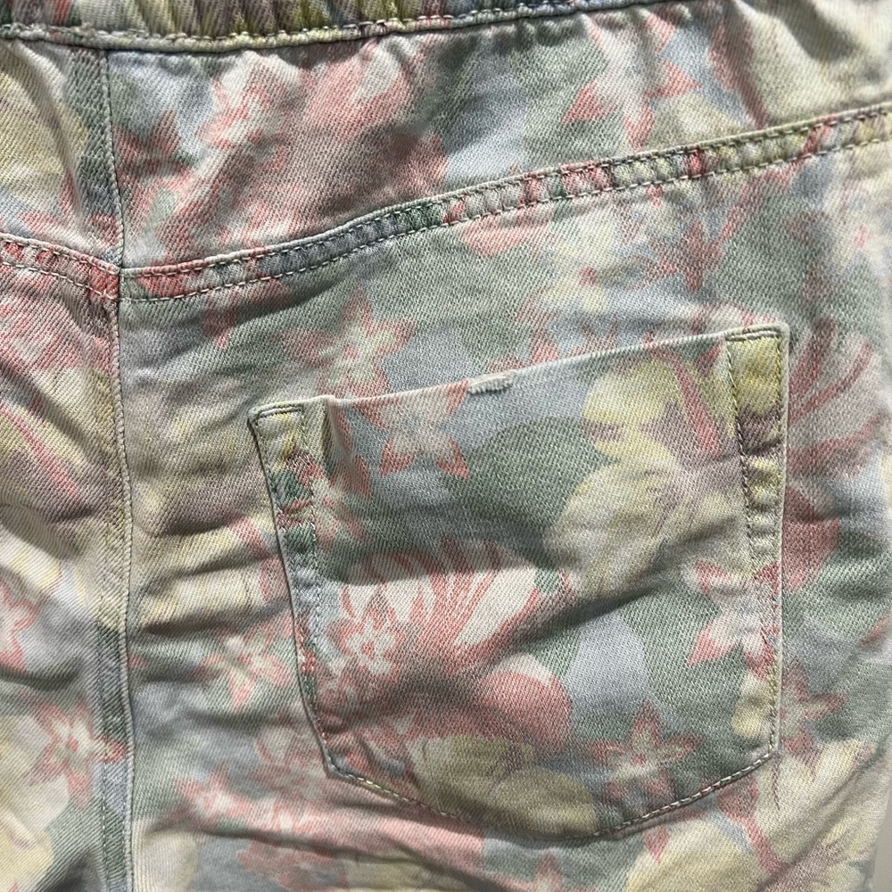 Aerie Elastic Tie Waist Faded Raw Edge Hawaiian Floral Shorts Size Small - Picture 5 of 9